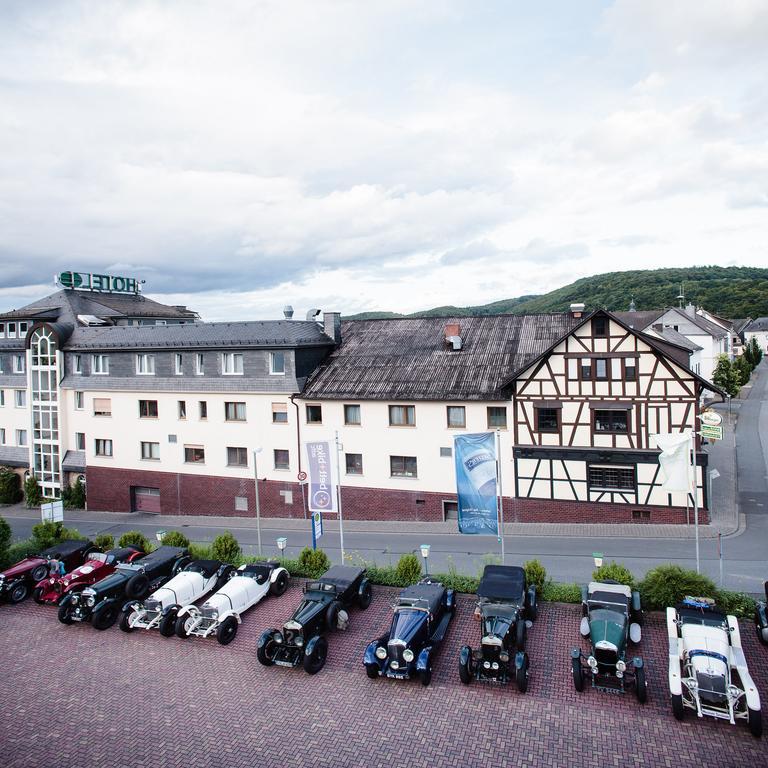 Hotel-Restaurant Zur Krone Löhnberg Esterno foto