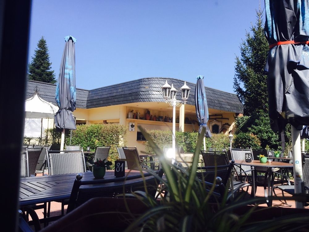 Hotel-Restaurant Zur Krone Löhnberg Esterno foto